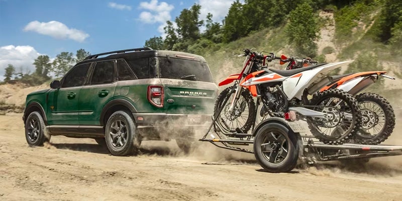 2024 ford bronco sport towing two dirt bikes 