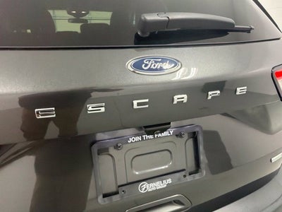 2020 Ford Escape SE