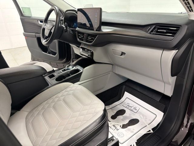 2023 Ford Escape Platinum