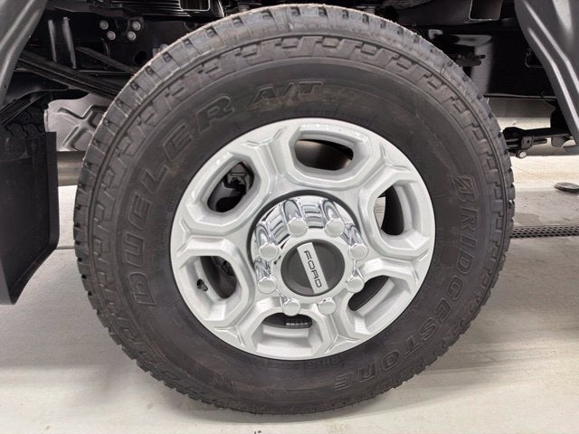 2027 Ford F-250SD XLT