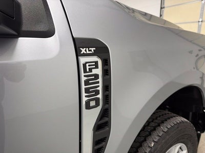 2027 Ford F-250SD XLT