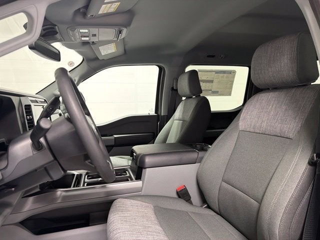 2027 Ford F-250SD XLT