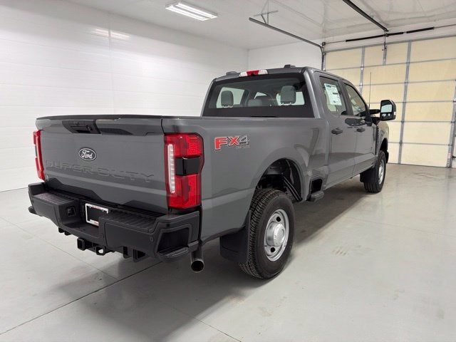 2027 Ford F-350SD XL