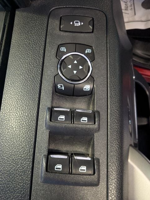 2022 Ford F-350SD Lariat