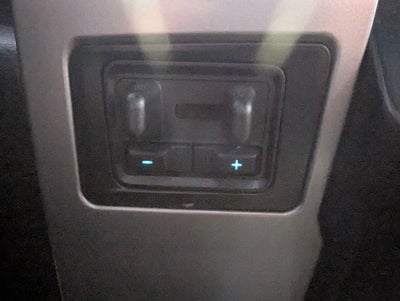 2022 Ford F-350SD Lariat