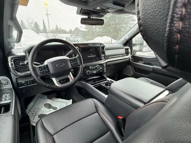 2025 Ford F-350SD Lariat