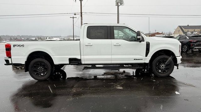 2025 Ford F-350SD Lariat