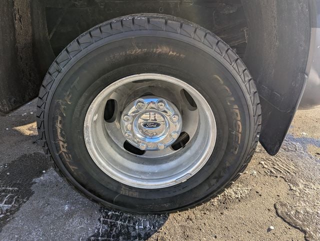 2014 Ford F-350SD Lariat DRW