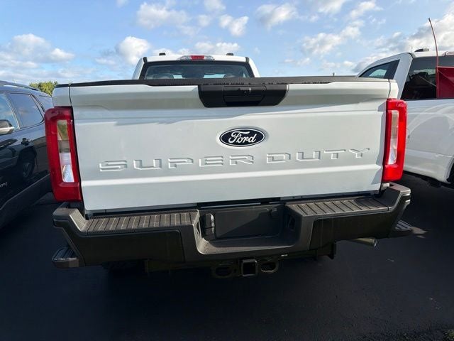 2027 Ford F-250SD XL