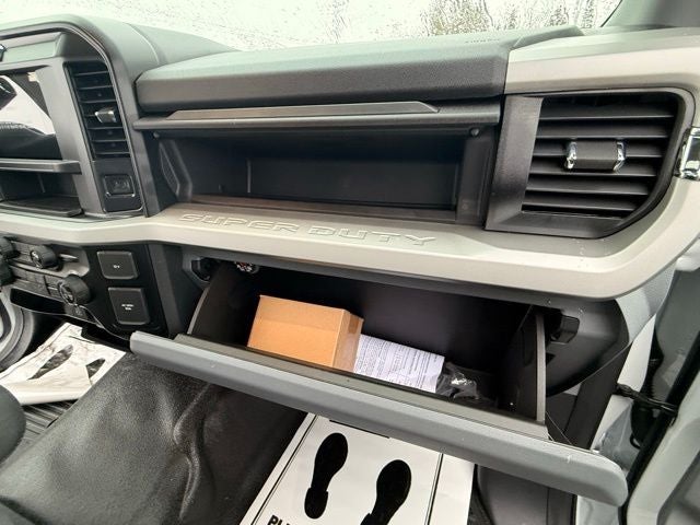 2026 Ford F-350SD XLT DRW