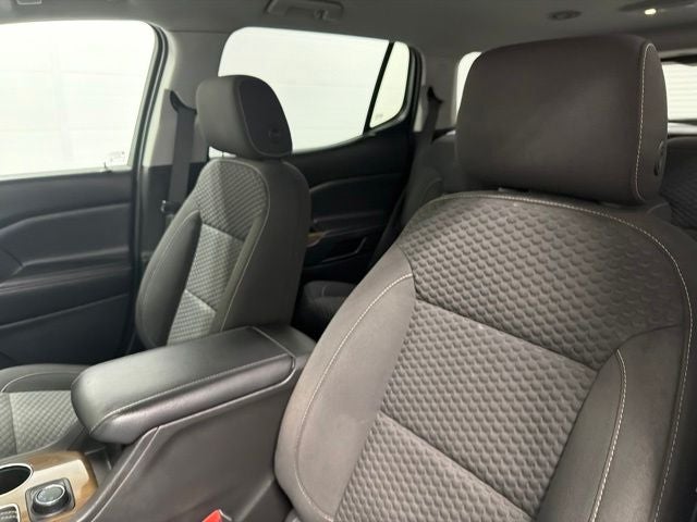2018 GMC Acadia SLE-2