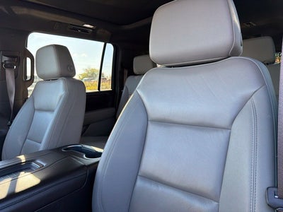 2022 Chevrolet Suburban LT