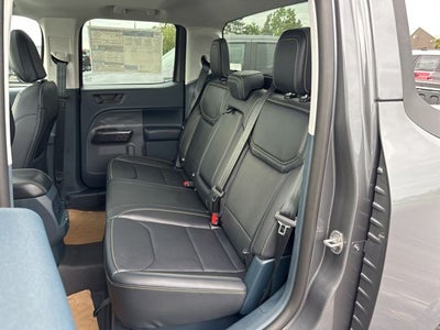 2025 Ford Maverick Lobo Standard