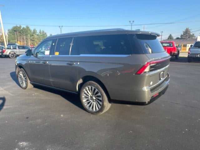 2025 Lincoln Navigator L Black Label