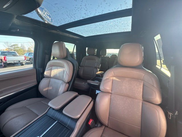 2025 Lincoln Navigator L Black Label