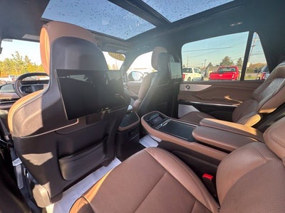 2025 Lincoln Navigator L Black Label