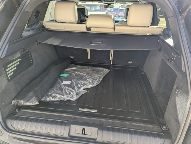 2022 Land Rover Range Rover Sport HSE Silver Edition